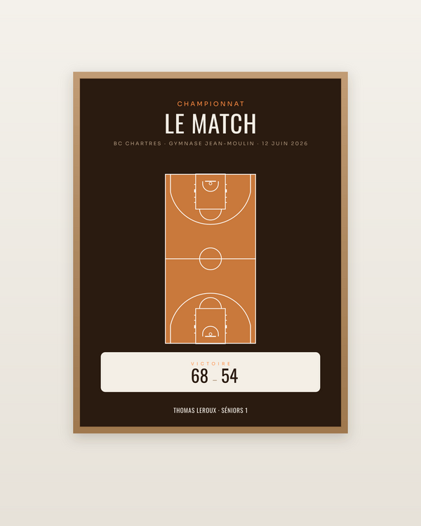 Affiche Match de basket personnalisée, encadrée dans un cadre bois naturel