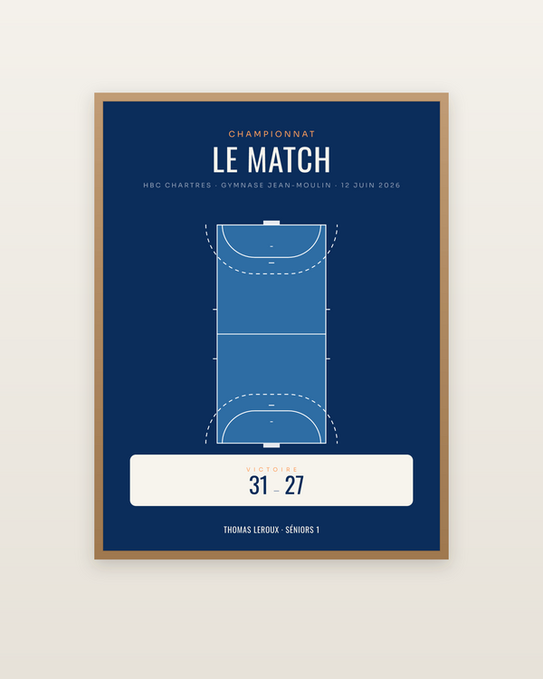 Affiche Match de handball personnalisée, encadrée dans un cadre bois naturel