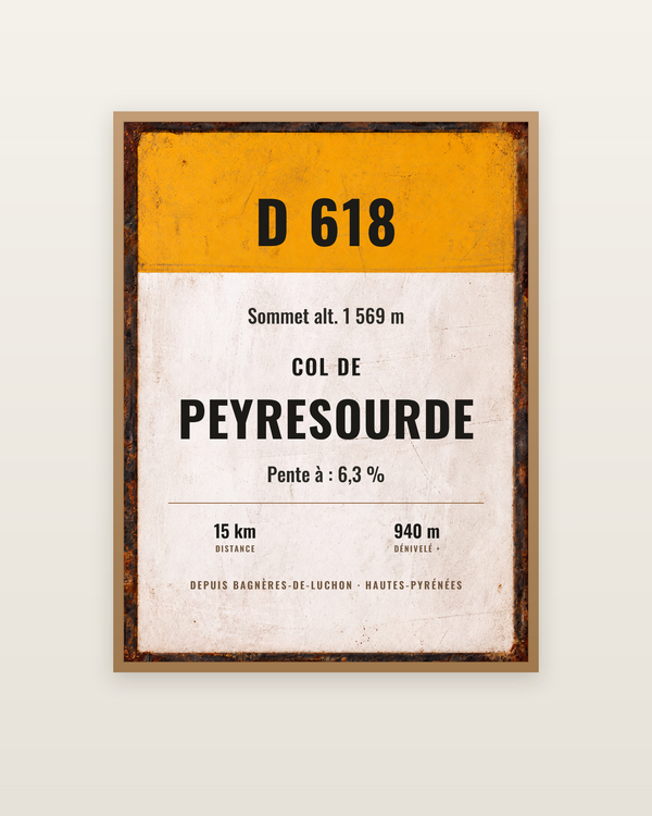 Plaque Col de Peyresourde, encadrée dans un cadre bois naturel