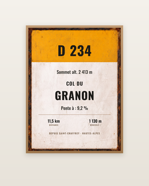 Plaque Col du Granon, encadrée dans un cadre bois naturel